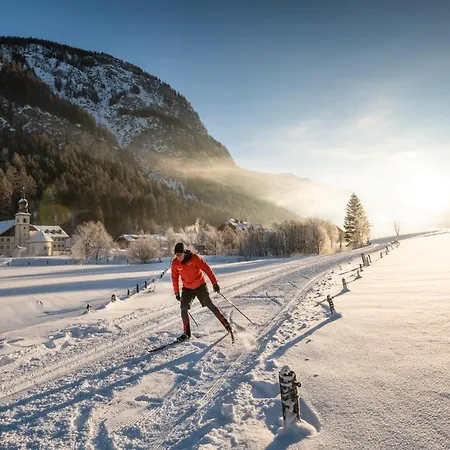 Postgut - Tradition Seit 1549 酒店 特温