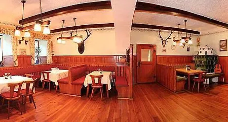 Postgut - Tradition Seit 1549 酒店 4*